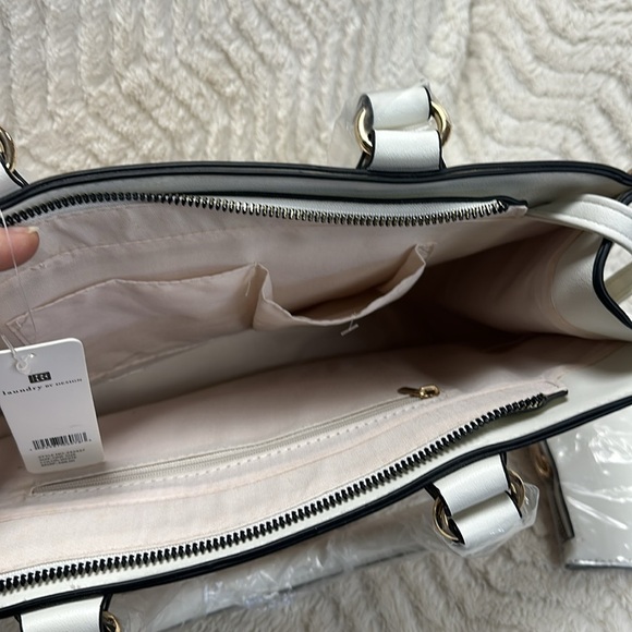 Laundry By Design Woman's purse in pinkish tan and white vegan leather NWT! - Picture 5 of 8